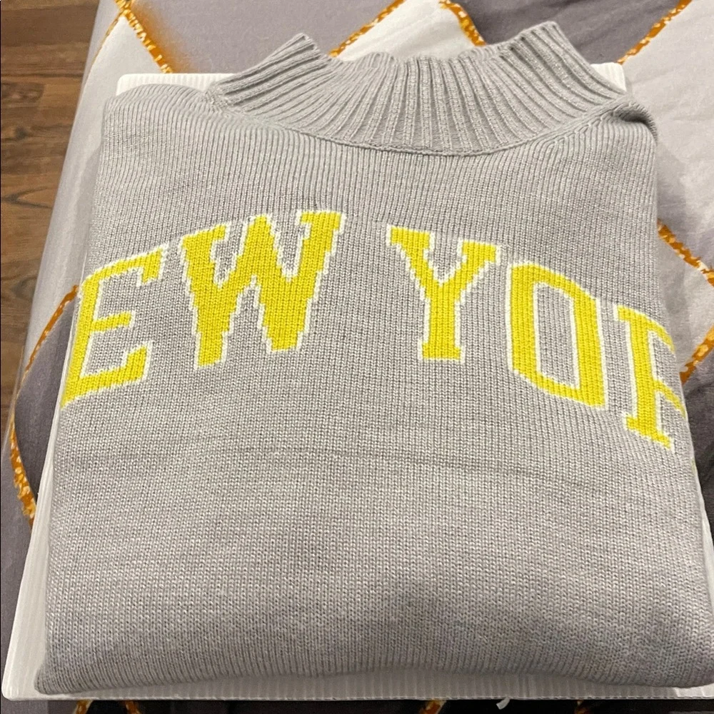 DKNY Gray Sweater with Yellow Accents - Picture 5 of 5
